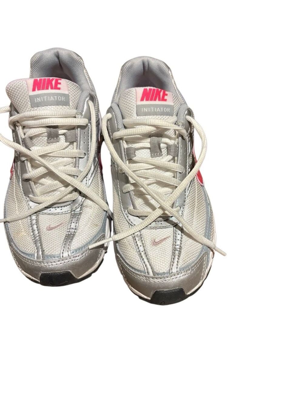Nike initiator tennis shoe size 6.5